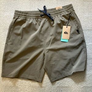 COPY - Mens Quicksilver Amohibian Shorts